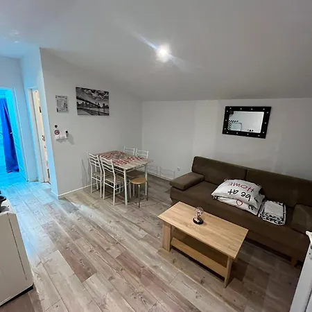 Elena Apartment Gornji Karin
